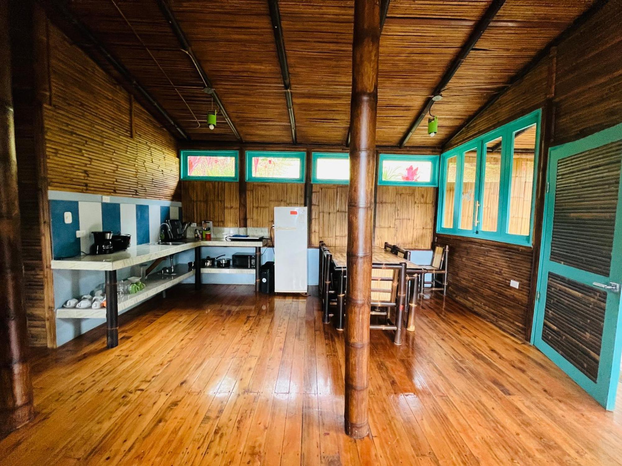 Casa De Bambu Villa Turrialba Exteriör bild